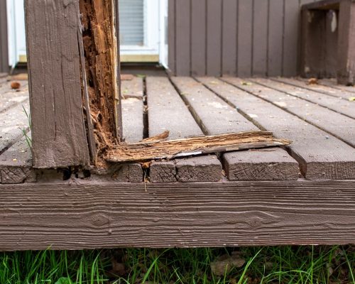 Common Kansas City Deck Contractor Mistakes & Fail Points